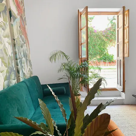 Vega House - Private House With Pool For 12